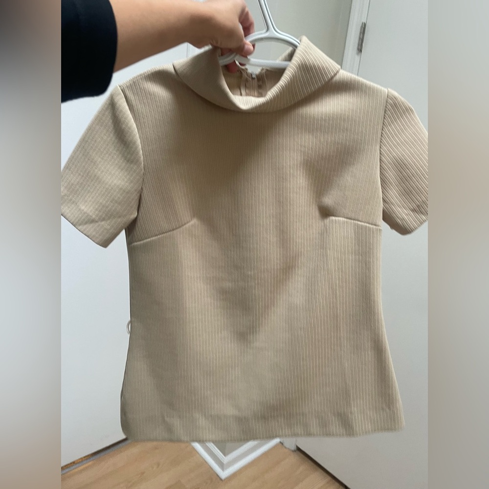 Vintage Beige Ribbed Short Sleeve Top